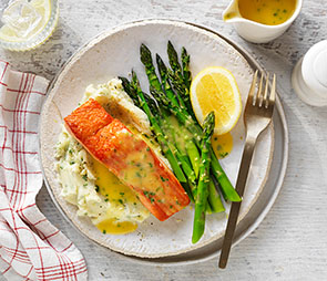 Garlic & Herb Buttery Mash with Salmon & Lemon Butter Sauce