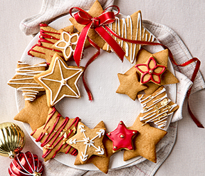 Gingerbread Star Wreath