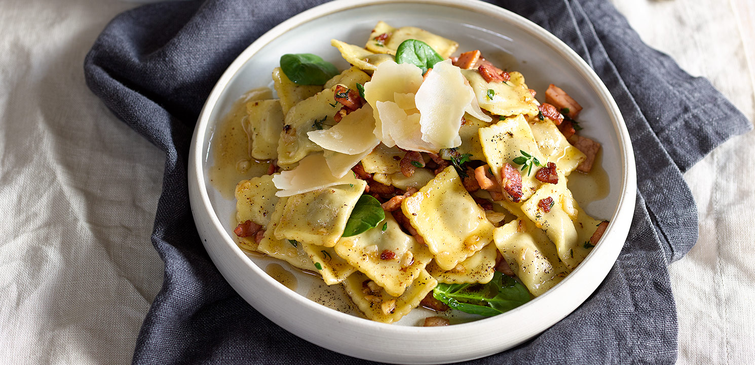 Easy Cheese Pasta Sauce with Bacon and Thyme - The Burnt Butter Table